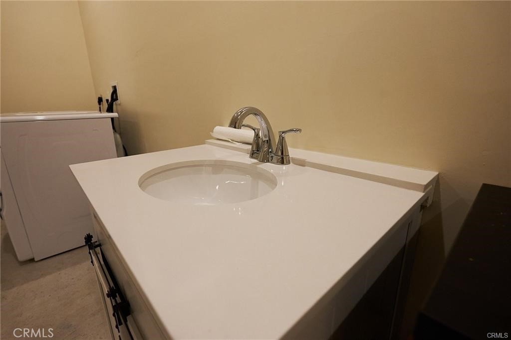 16520 Huron Property Photo 37