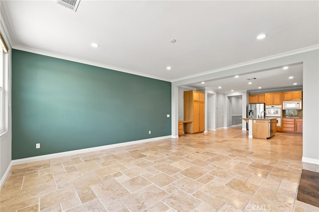14706 Corkwood Drive Property Photo 9