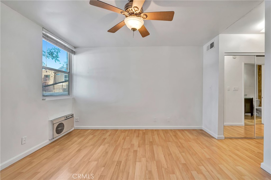 18620 Hatteras Street 247 Property Photo 15