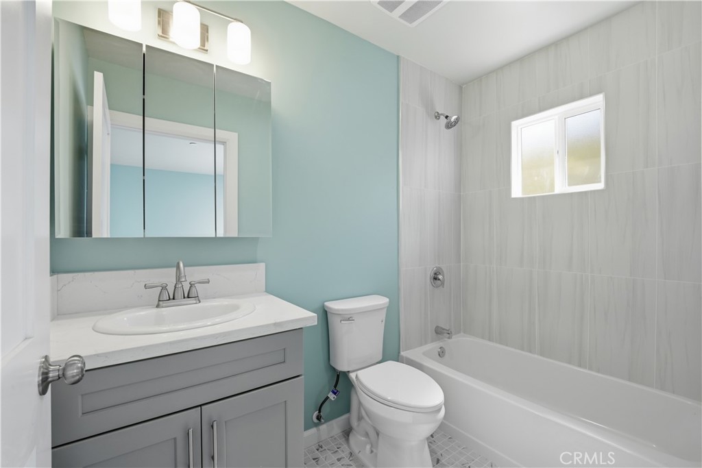 3452 Estrada Property Photo 17
