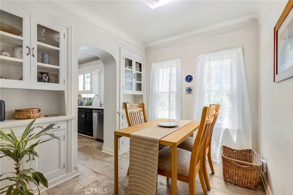 3230 Castera Avenue Property Photo 7