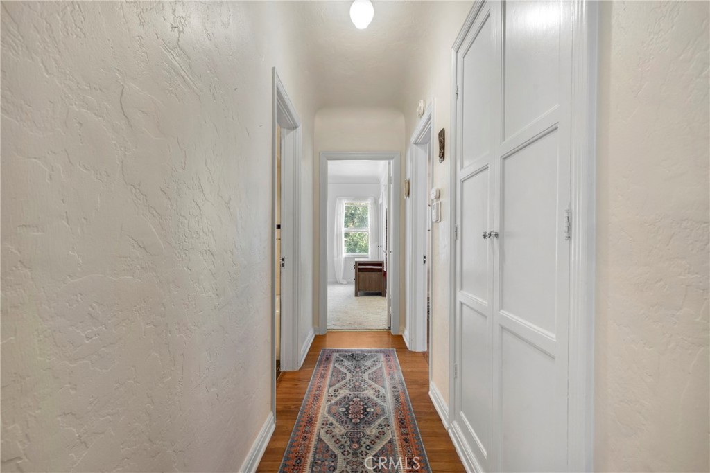 3230 Castera Avenue Property Photo 8