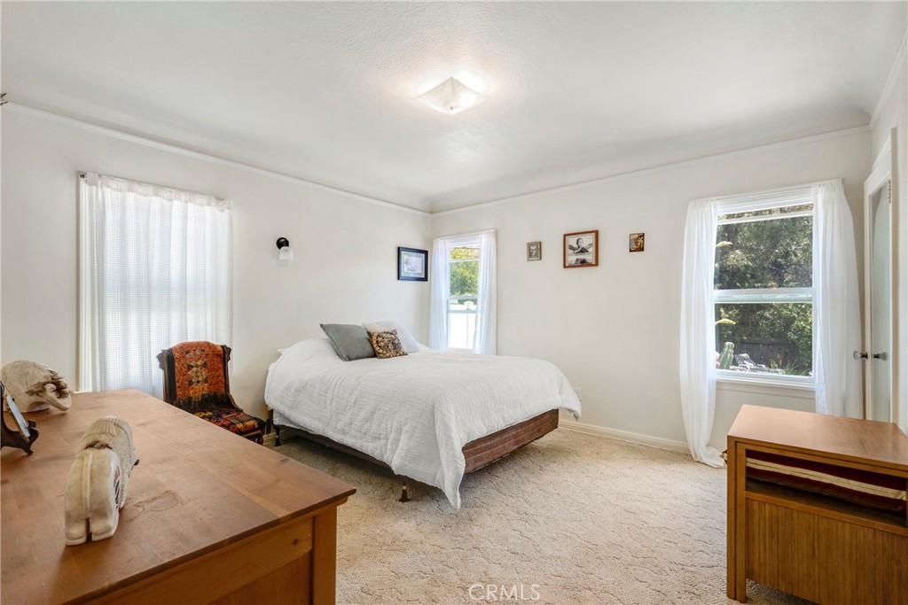 3230 Castera Avenue Property Photo 9