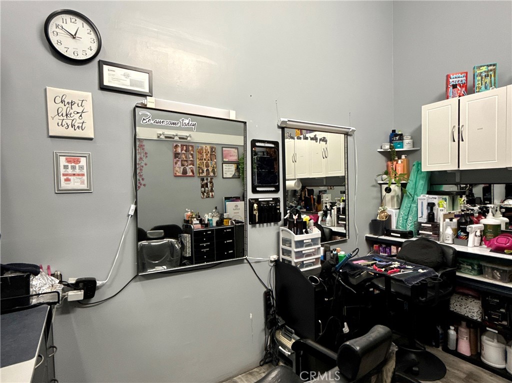 11840 Foothill Boulevard Property Photo 8