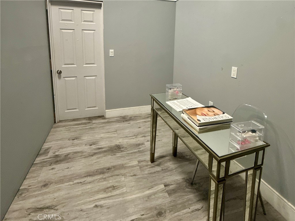 11840 Foothill Boulevard Property Photo 10