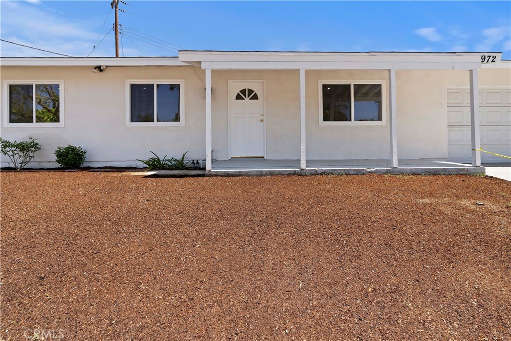 972 Appleton Property Photo 4