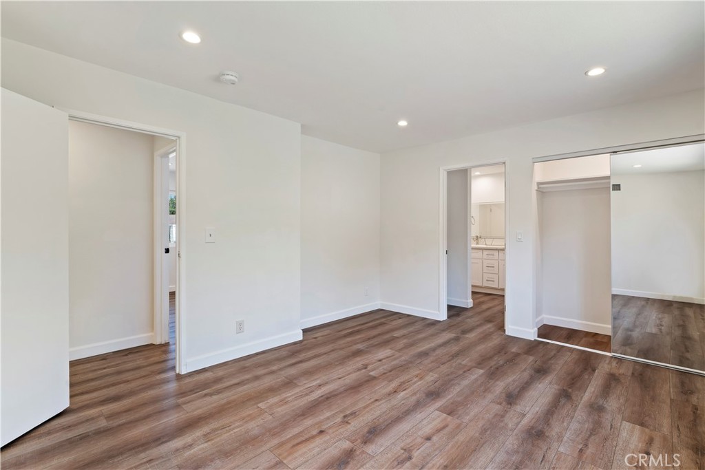 972 Appleton Property Photo 17