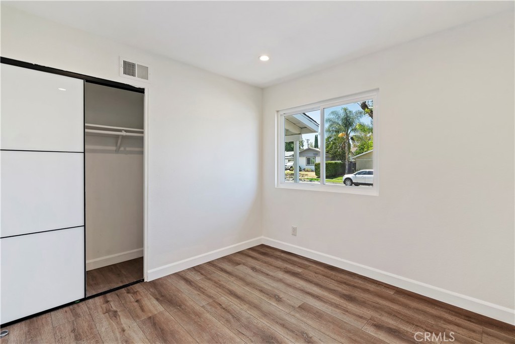 972 Appleton Property Photo 21