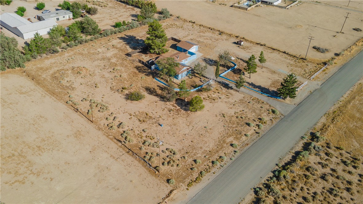 9400 Kemper Road Property Photo 29