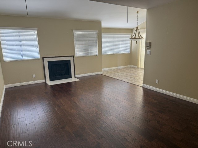22135 Burbank Property Photo 4