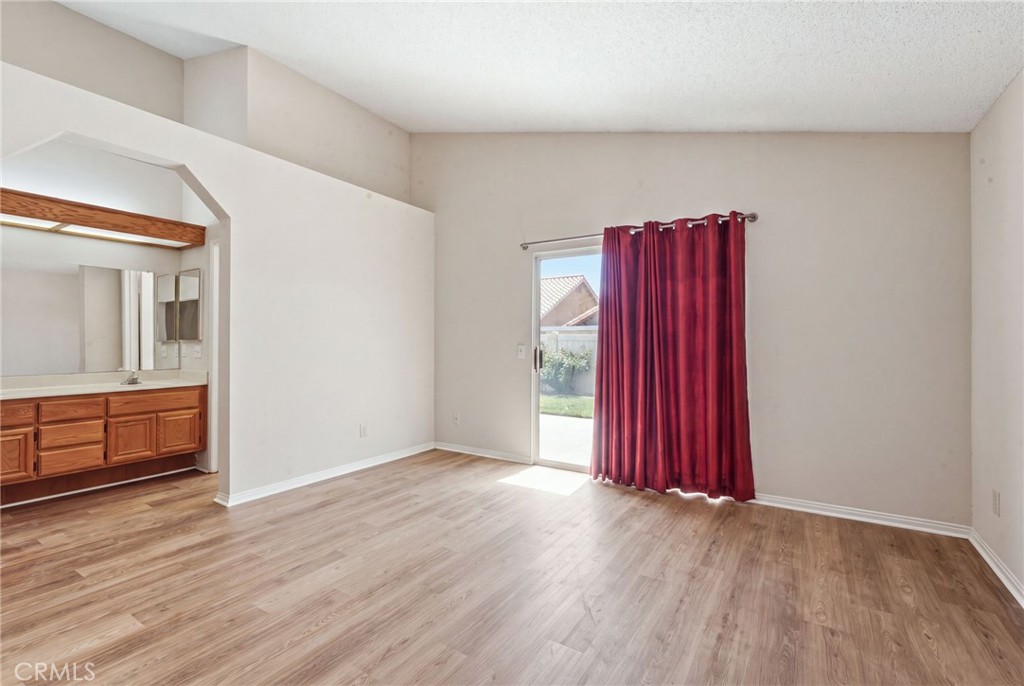 1198 Bel Air Court Property Photo 6