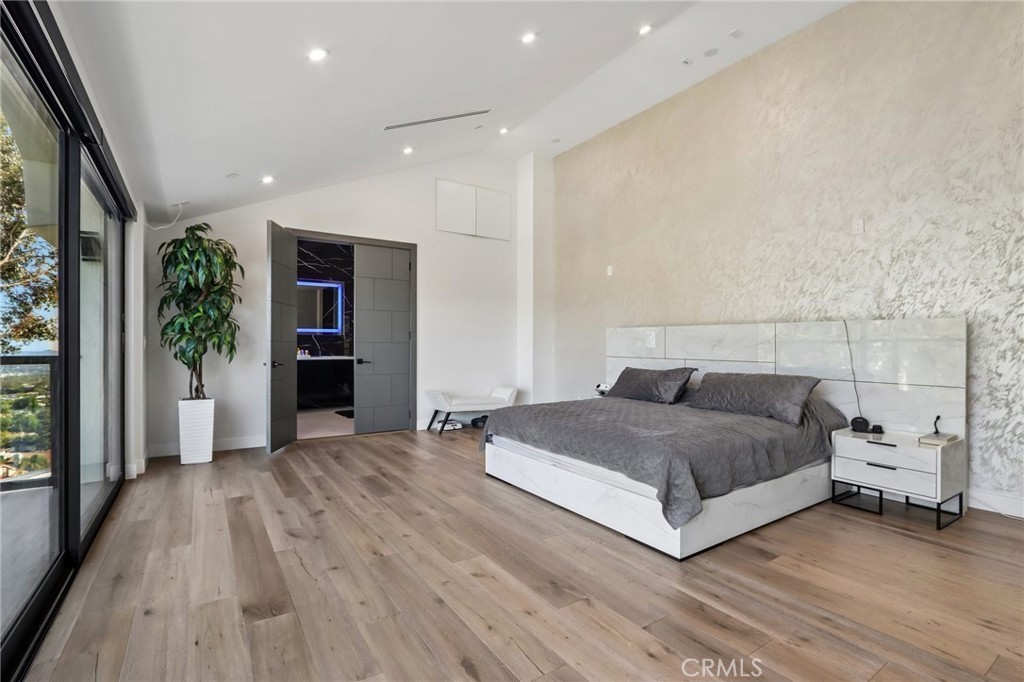 13042 Jolette Avenue Property Photo 25