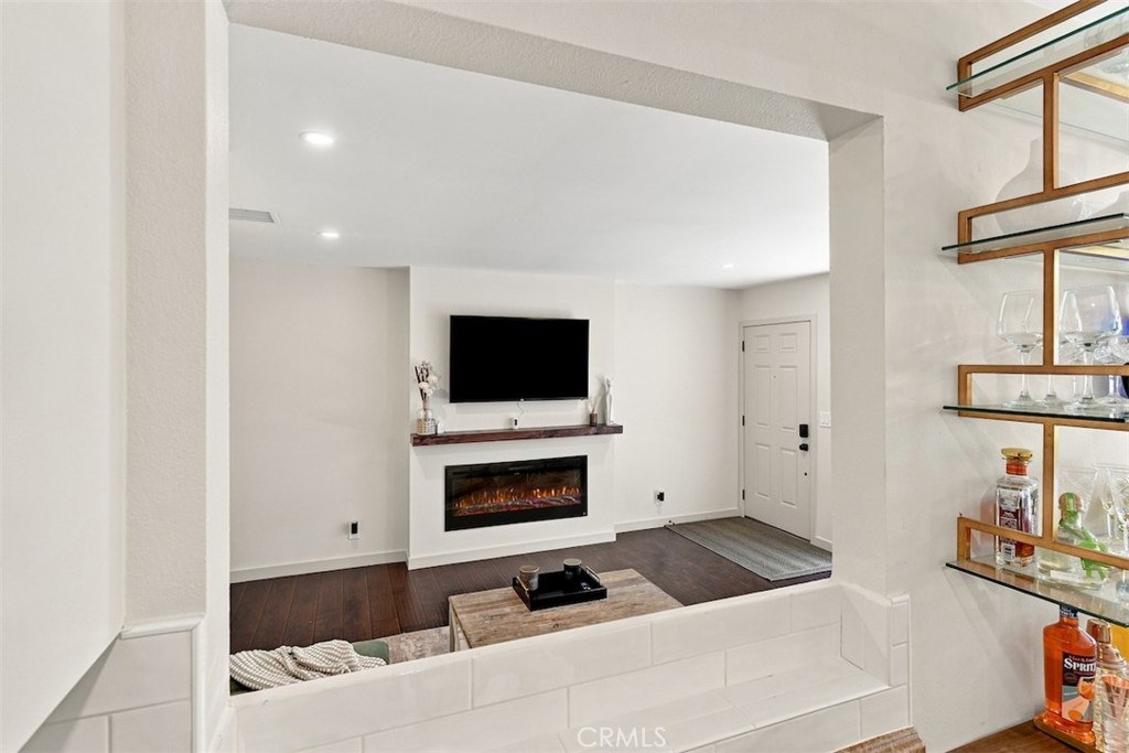 1172 Kirkford Way Property Photo 11