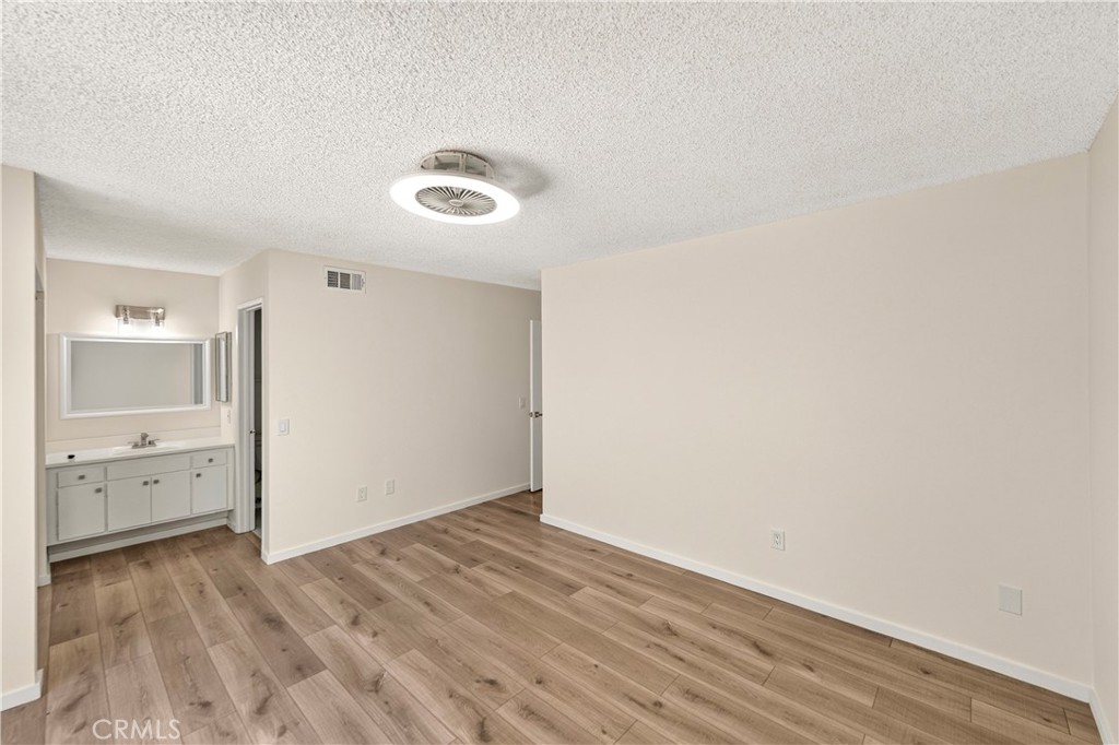 11440 Amigo Property Photo 22