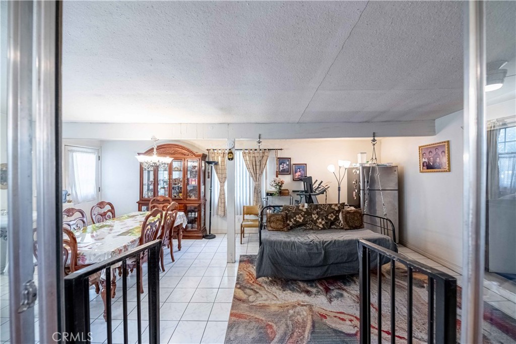 8531 Chimineas Avenue Property Photo 13