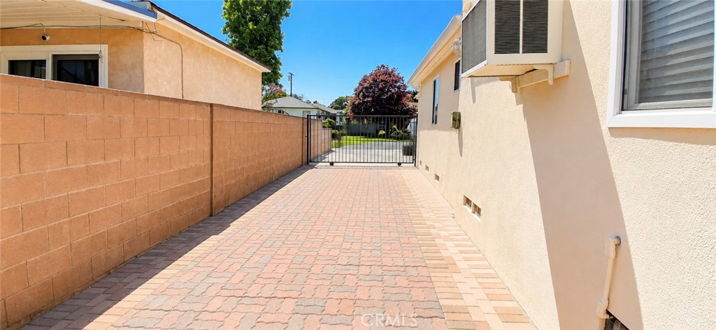 1906 Jackson Street Property Photo 11