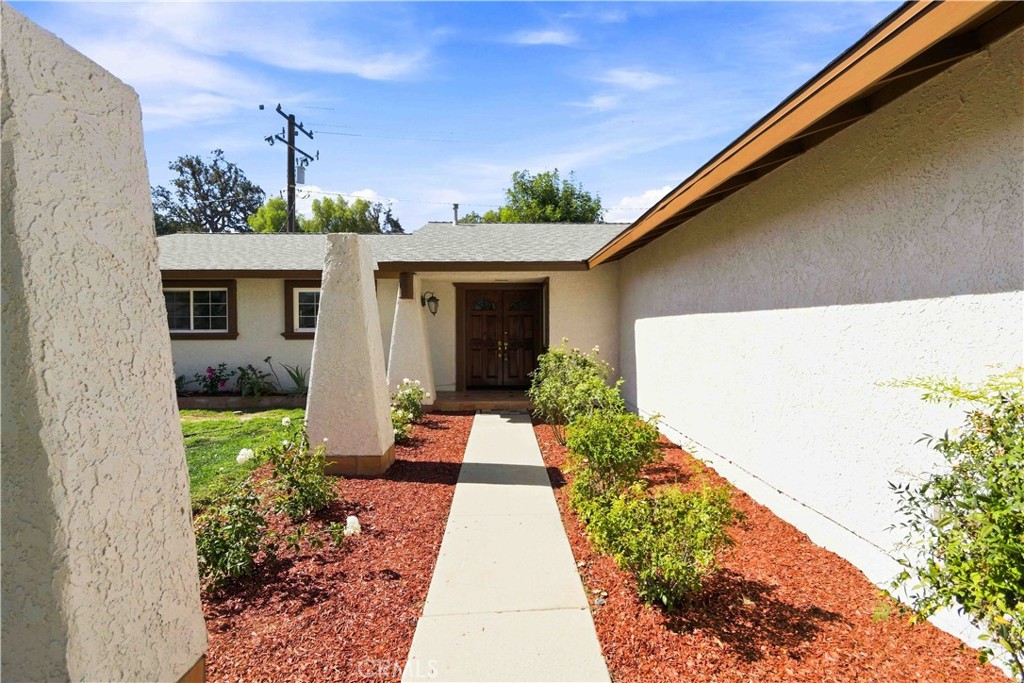 5716 Katherine Property Photo 7