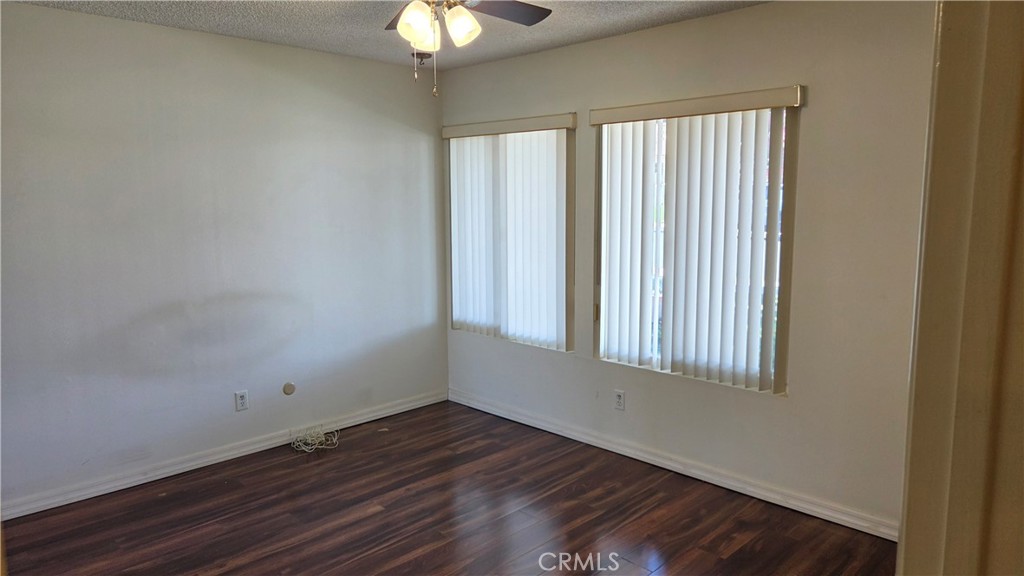 19340 Oak Crossing Property Photo 3