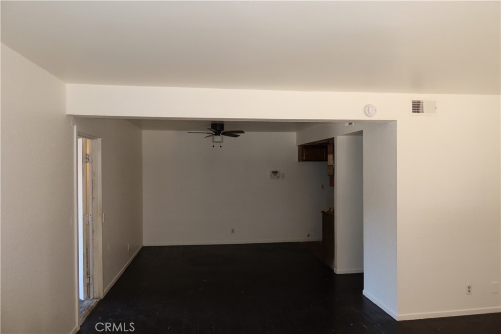 826 E Avenue J12 2 Property Photo 5