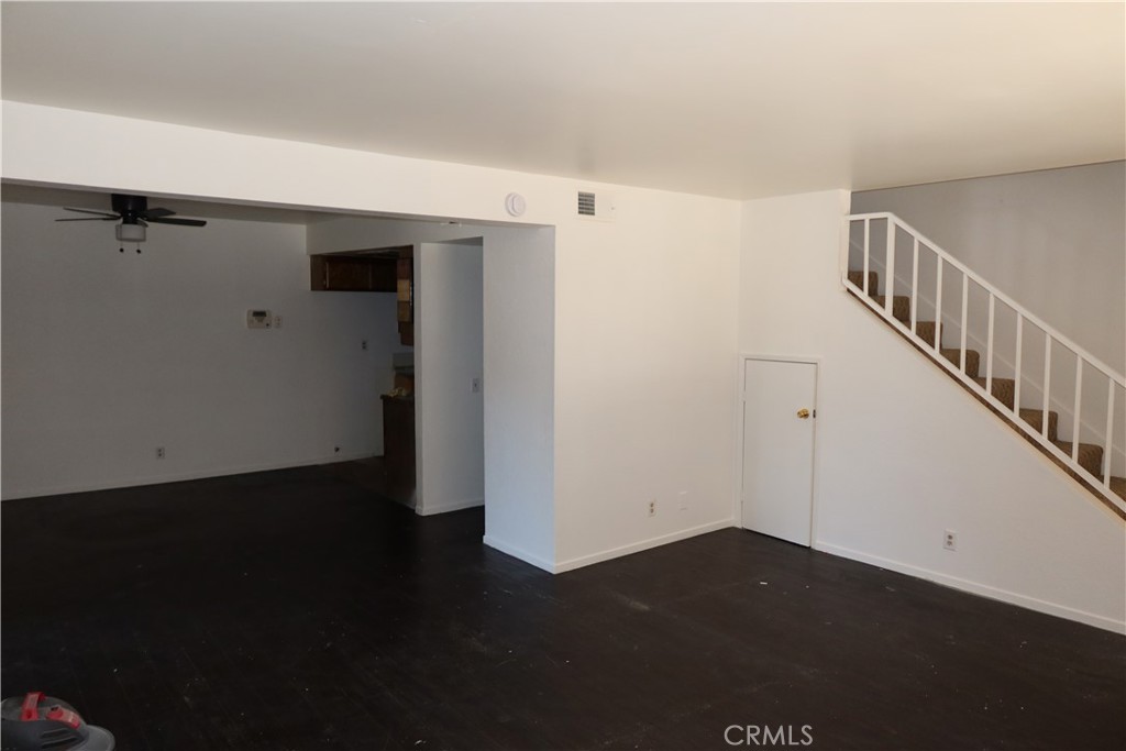 826 E Avenue J12 2 Property Photo 8