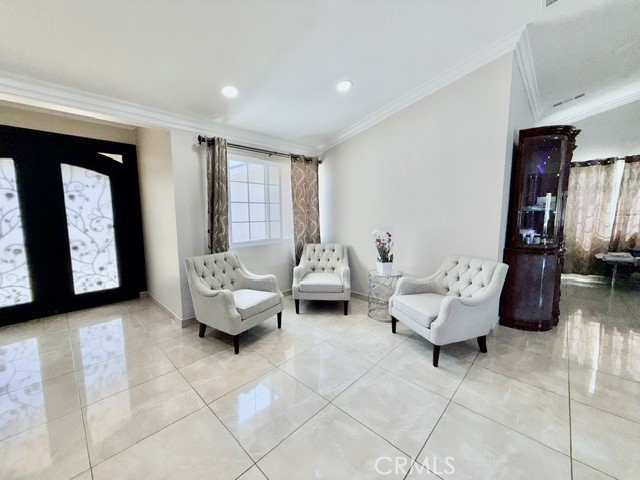 16641 Parthenia Property Photo 4