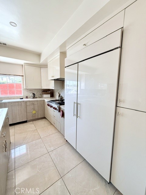 16641 Parthenia Property Photo 10