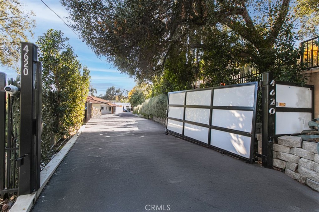 4620 Caritina Property Photo 2