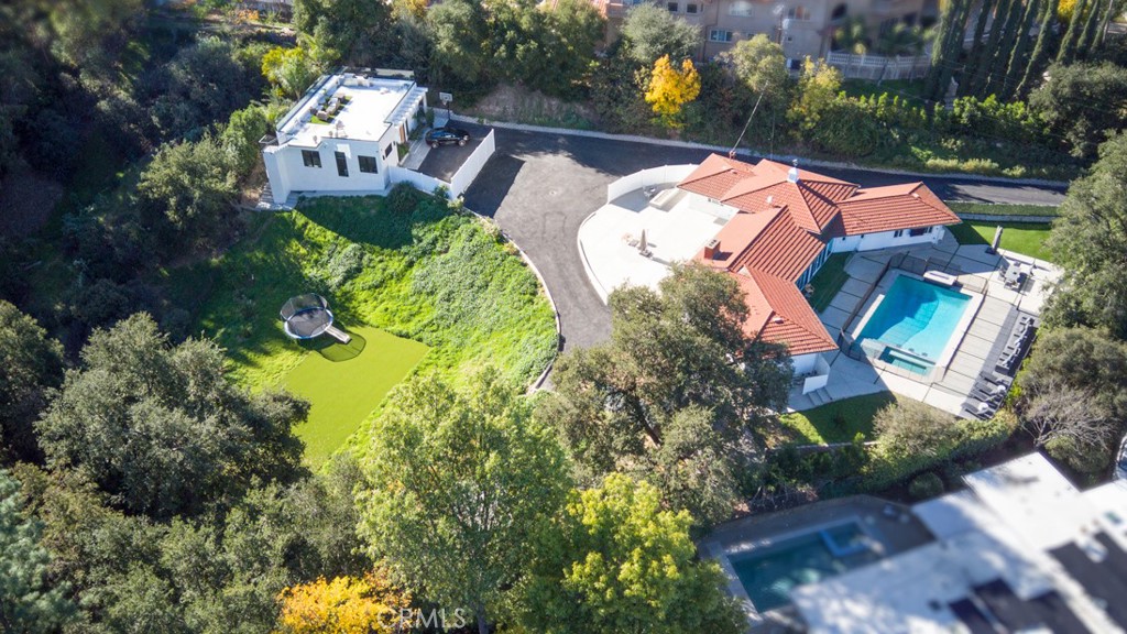 4620 Caritina Property Photo 3