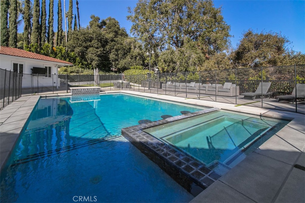 4620 Caritina Property Photo 7