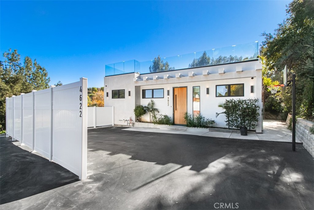 4620 Caritina Property Photo 38