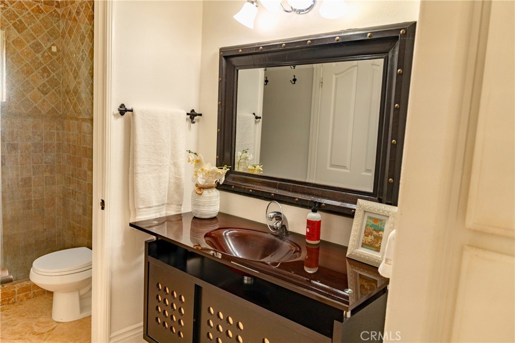 4128 Whitsett 101 Property Photo 10