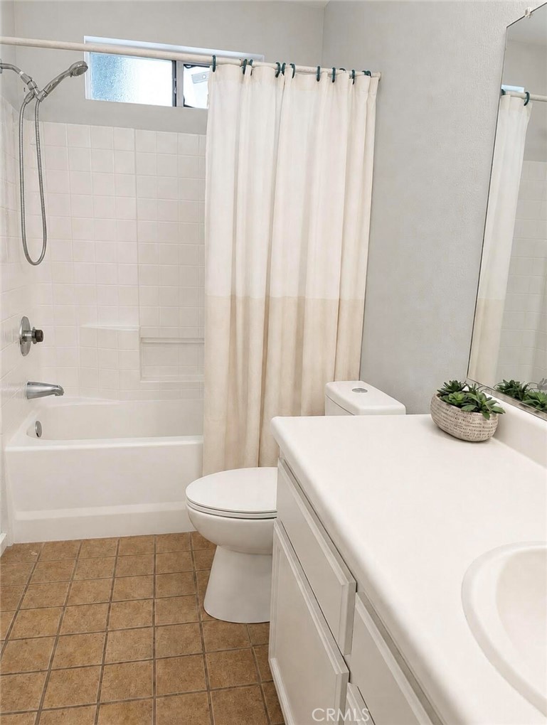 1850 Pepper Tree Close Property Photo 9