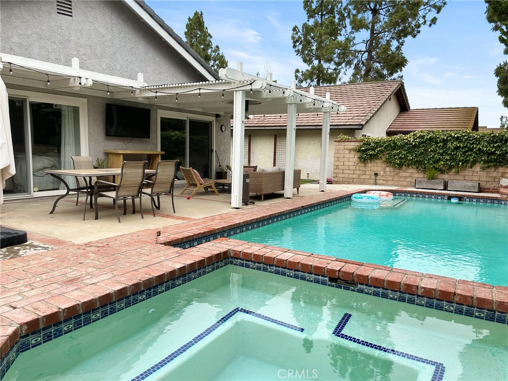 80 Ilex Property Photo 3