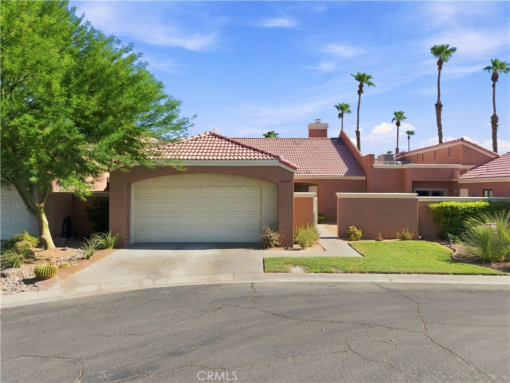 76645 Sheba Way Property Photo 2