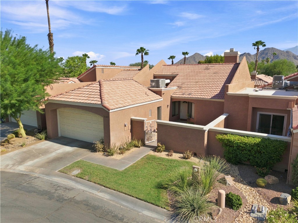 76645 Sheba Way Property Photo 6