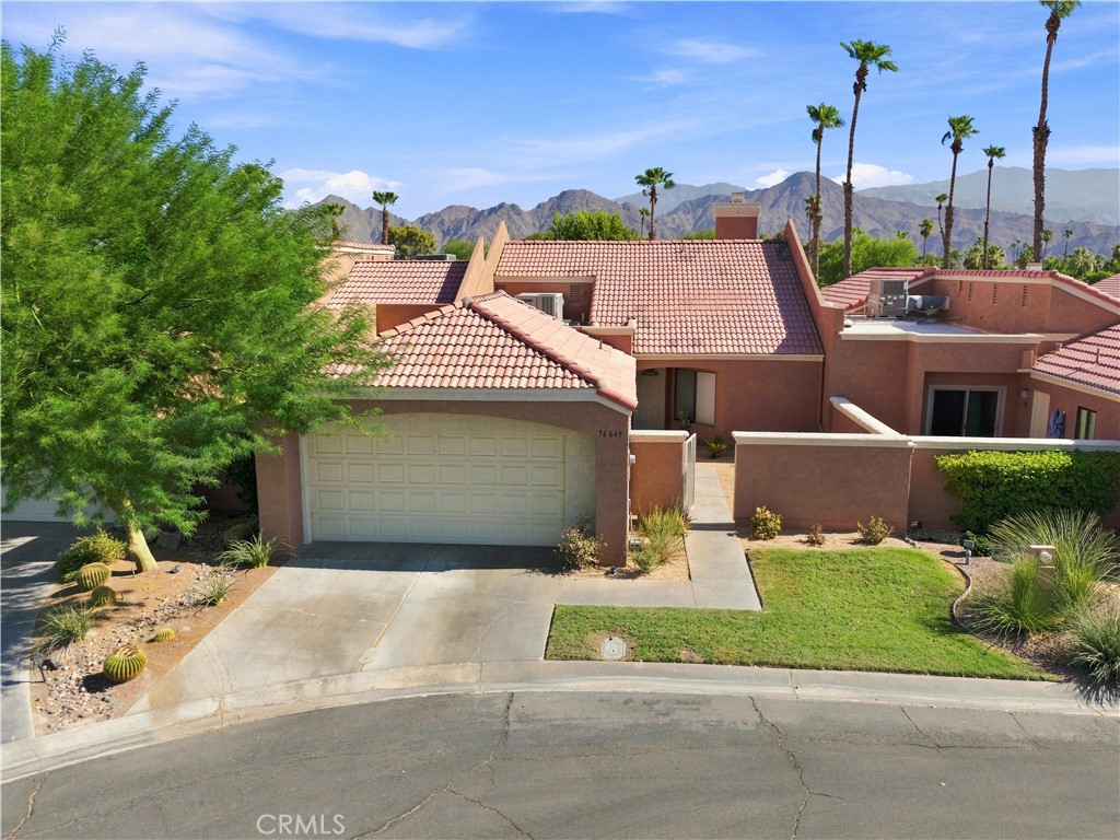 76645 Sheba Way Property Photo 7