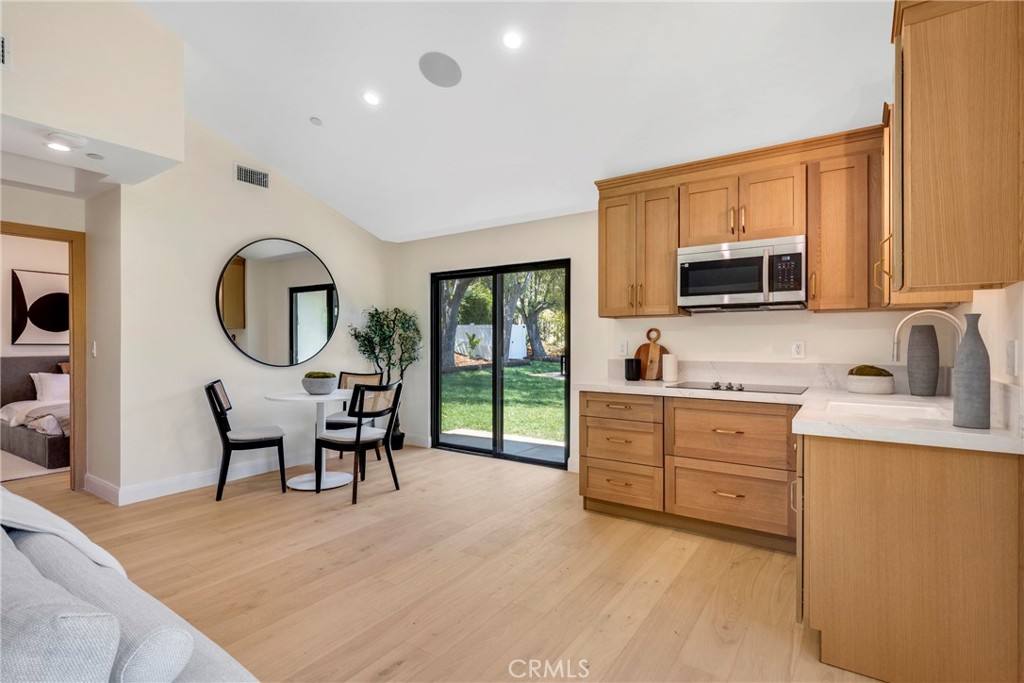 5200 Armida Drive Property Photo 33