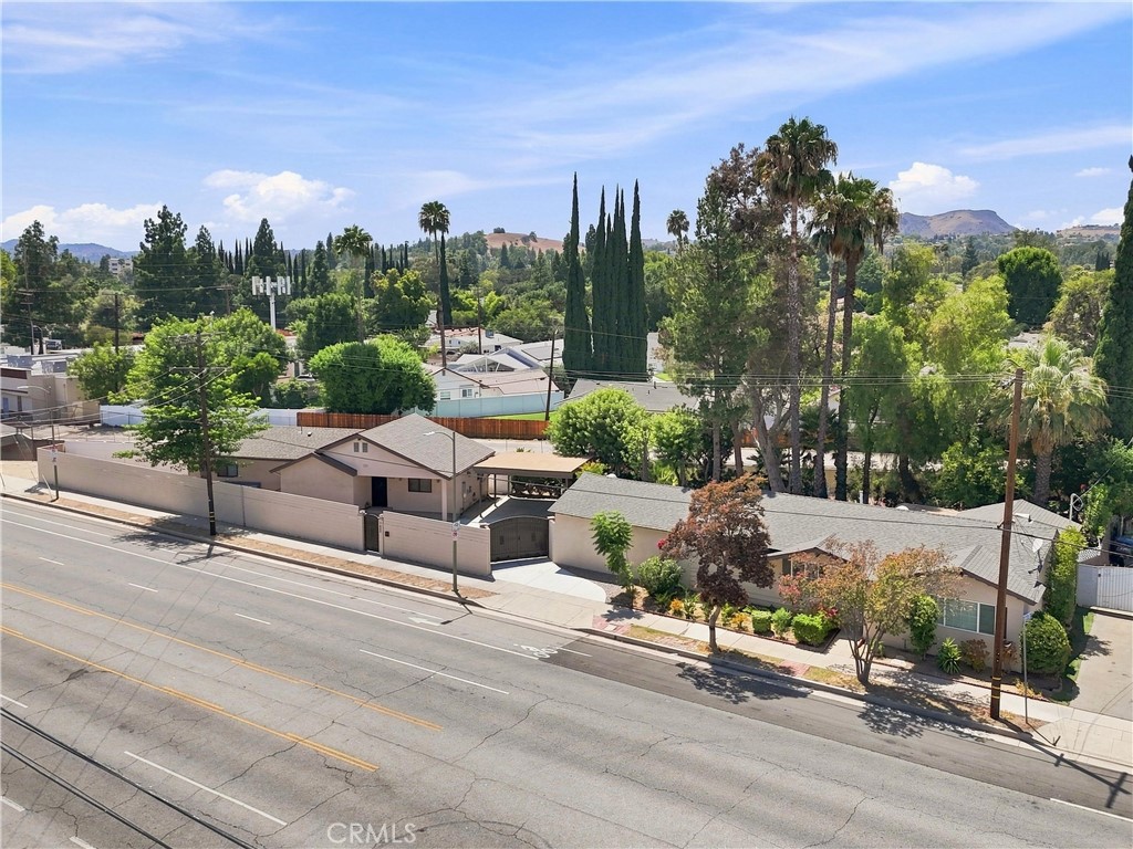 7635 Fallbrook Property Photo 37