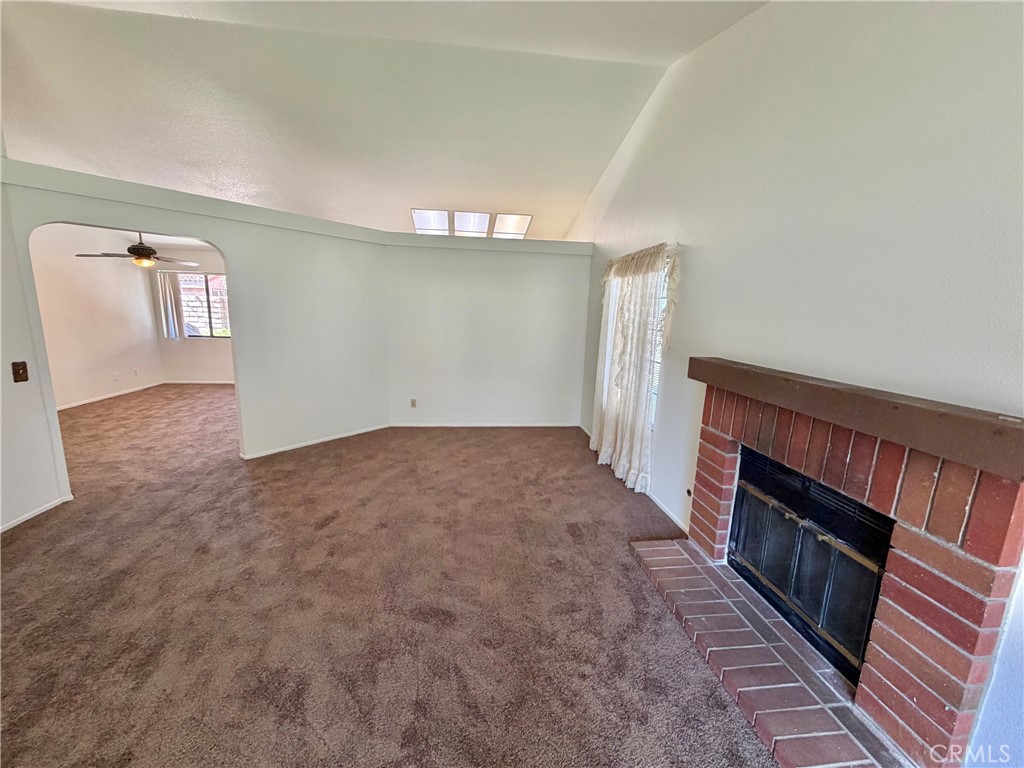 551 Sunrise Property Photo 4