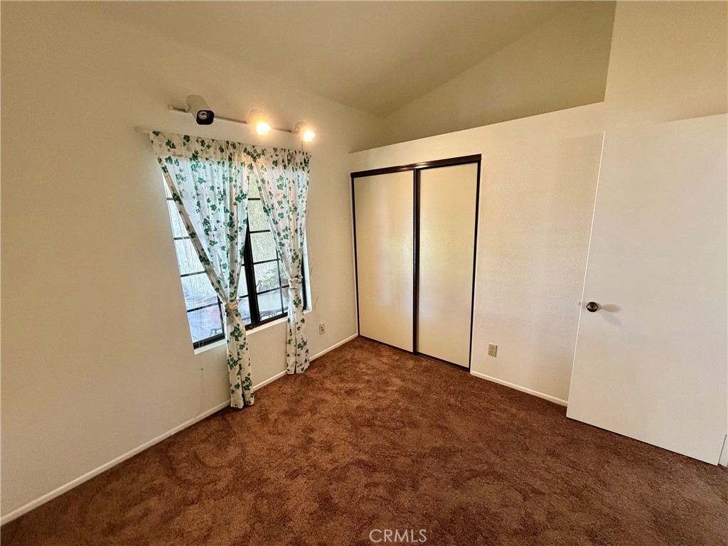 551 Sunrise Property Photo 16