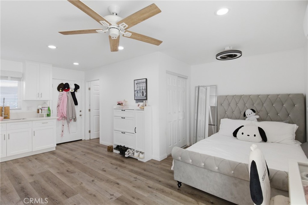 6838 Aura Avenue Property Photo 1