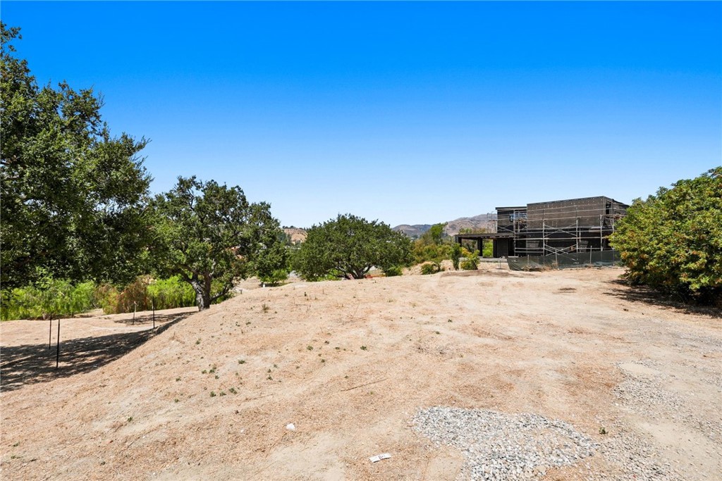 18169 Knoll Hill Property Photo 43