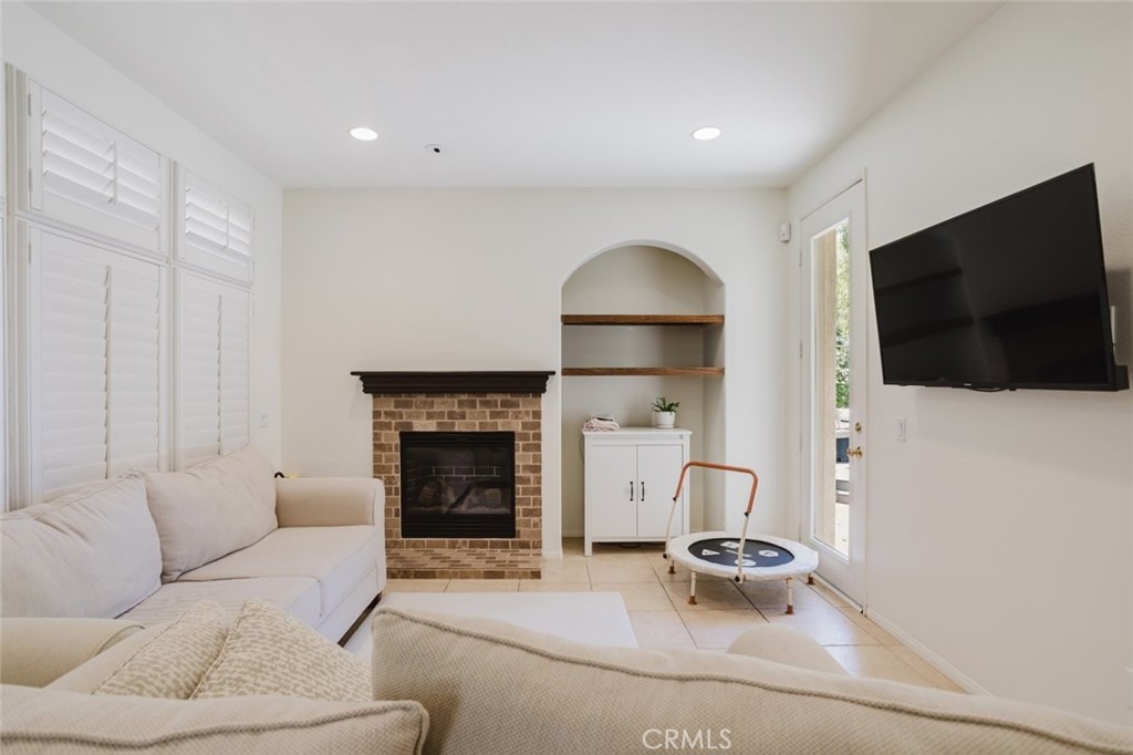 24444 Montevista Circle Property Photo 3