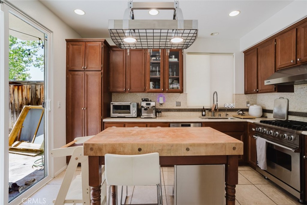 24444 Montevista Circle Property Photo 6