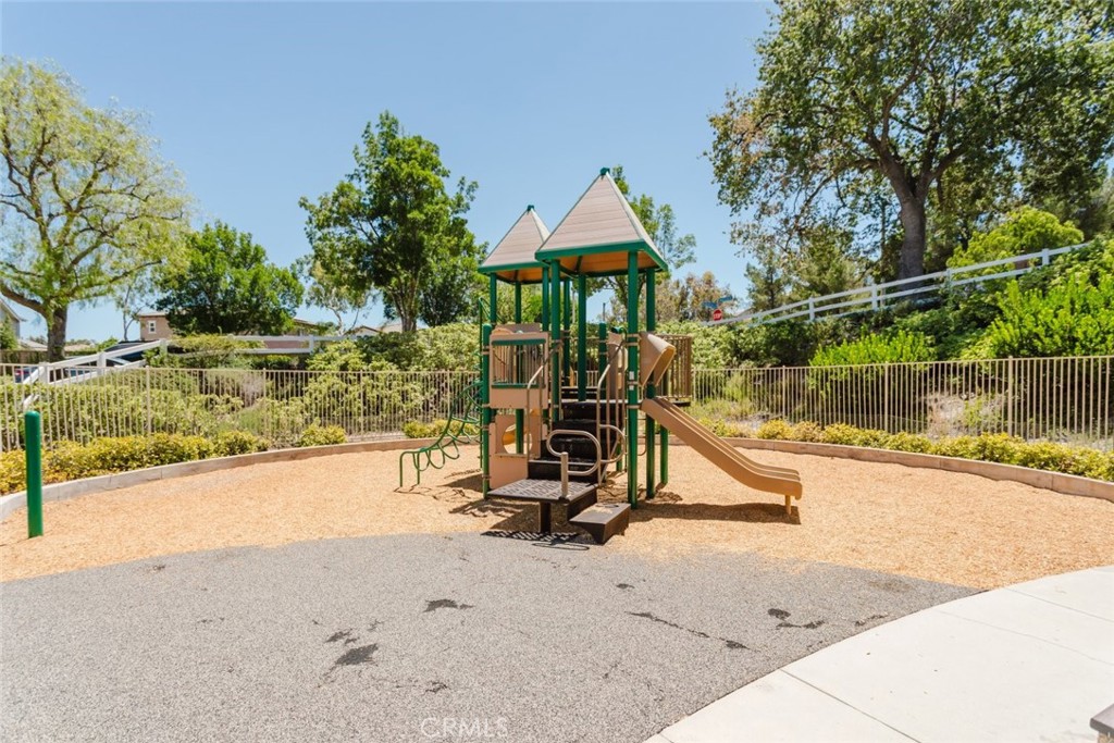 24444 Montevista Circle Property Photo 34