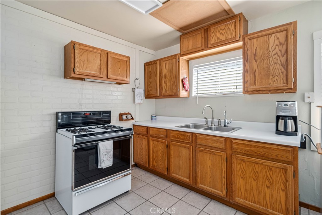 8663 W Avenue E8 Property Photo 17