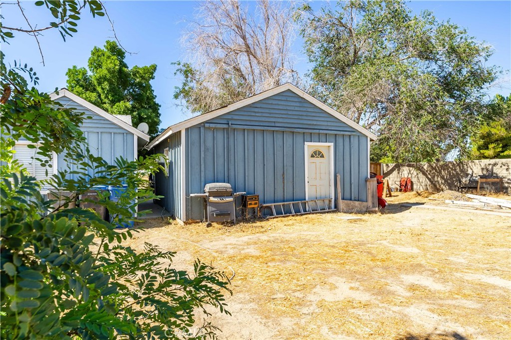 8663 W Avenue E8 Property Photo 22