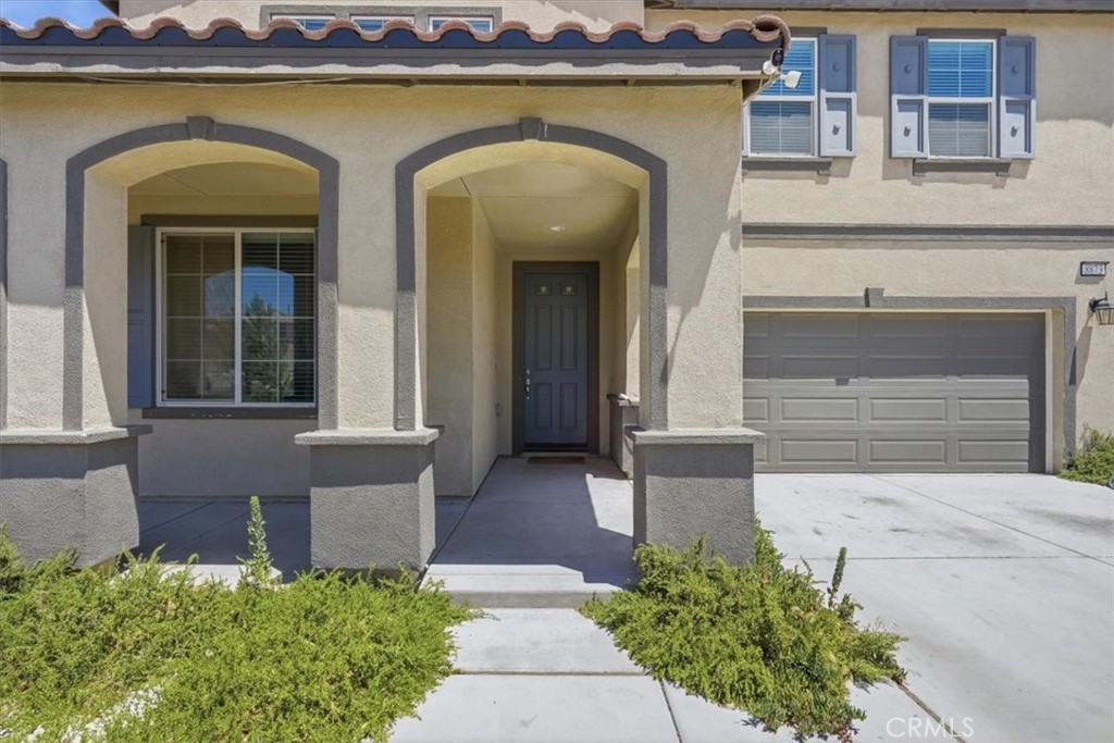 8873 Beacon Property Photo 3