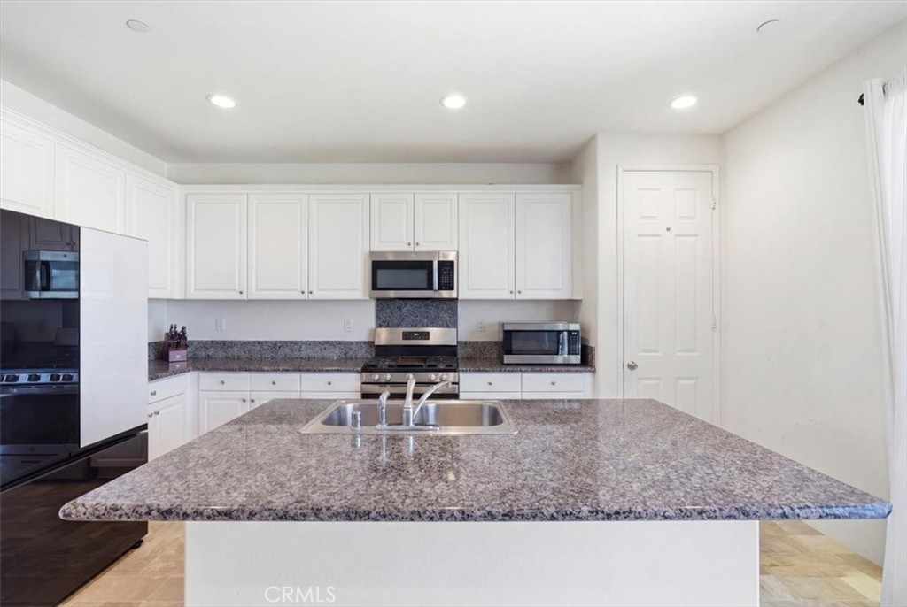 8873 Beacon Property Photo 14