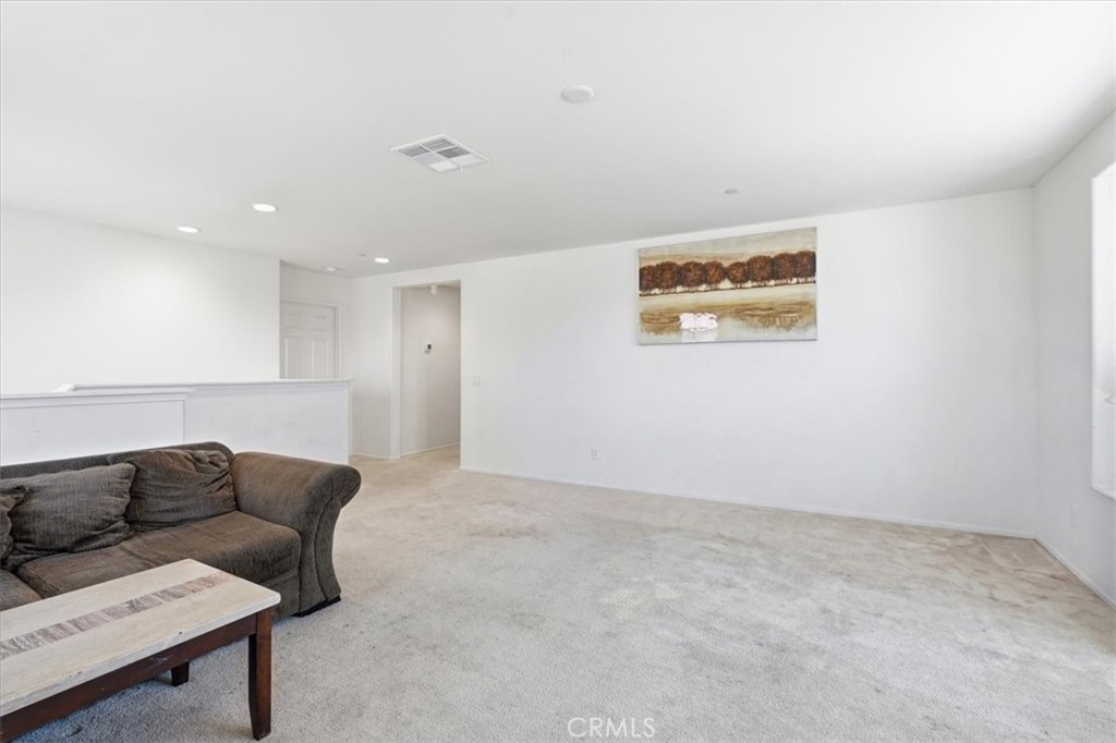8873 Beacon Property Photo 17